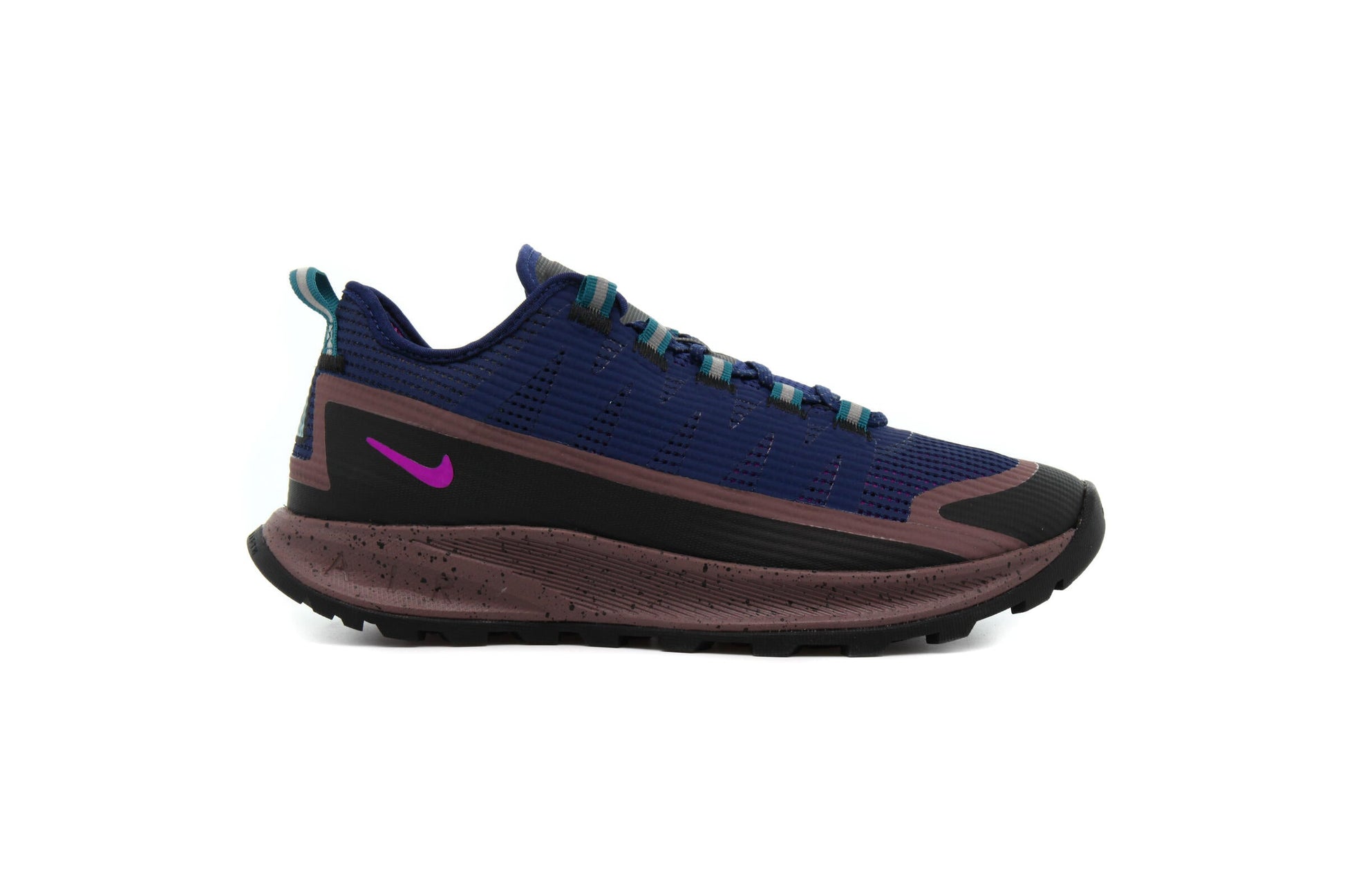 Exclusive Nike ACG AIR NASU "BLUE VOID" — 3.5 — Front View