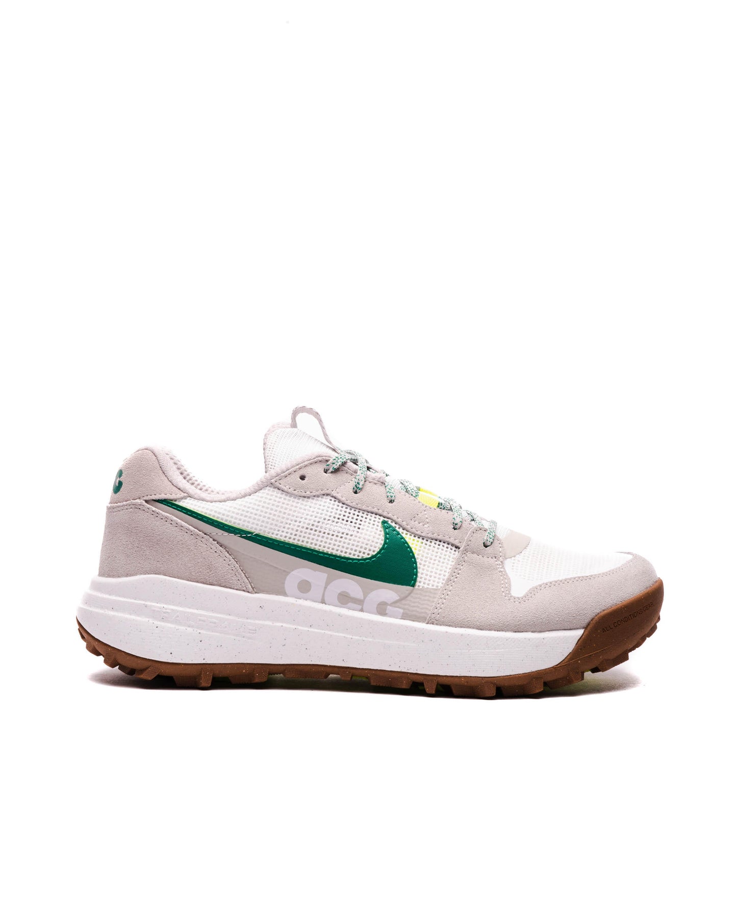 Exclusive Nike ACG Lowcate — 3 — Front View