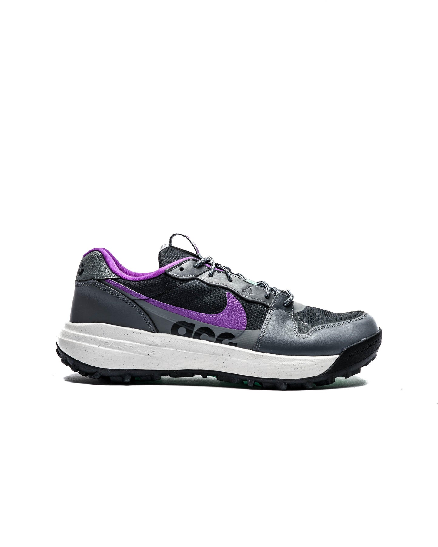 Exclusive Nike ACG LOWCATE — 3 — Front View