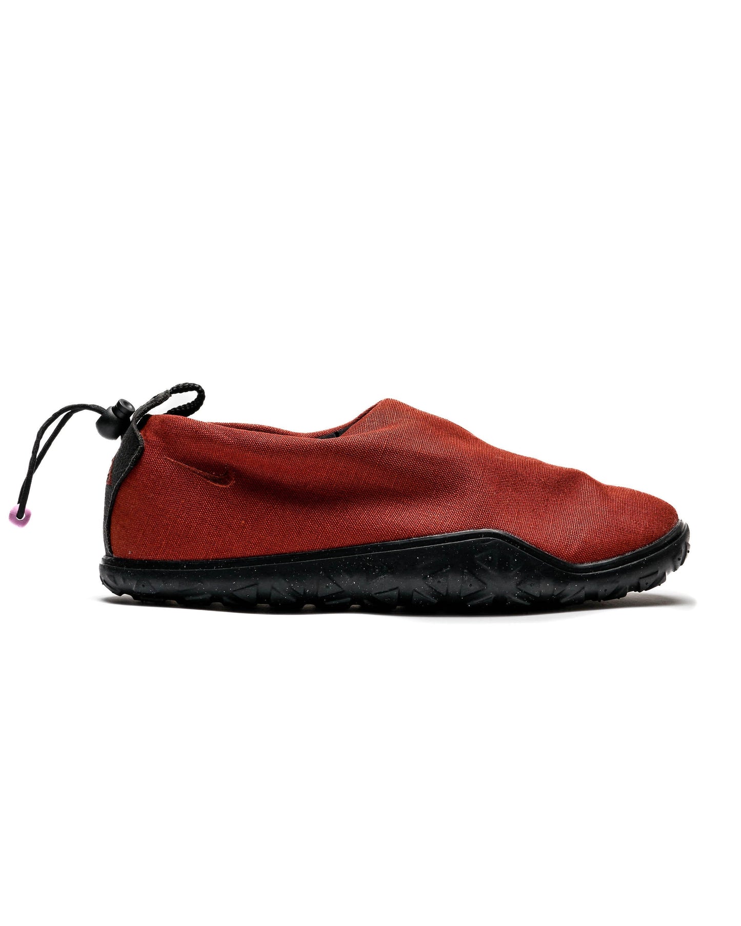 Exclusive Nike ACG MOC — 3 — Front View