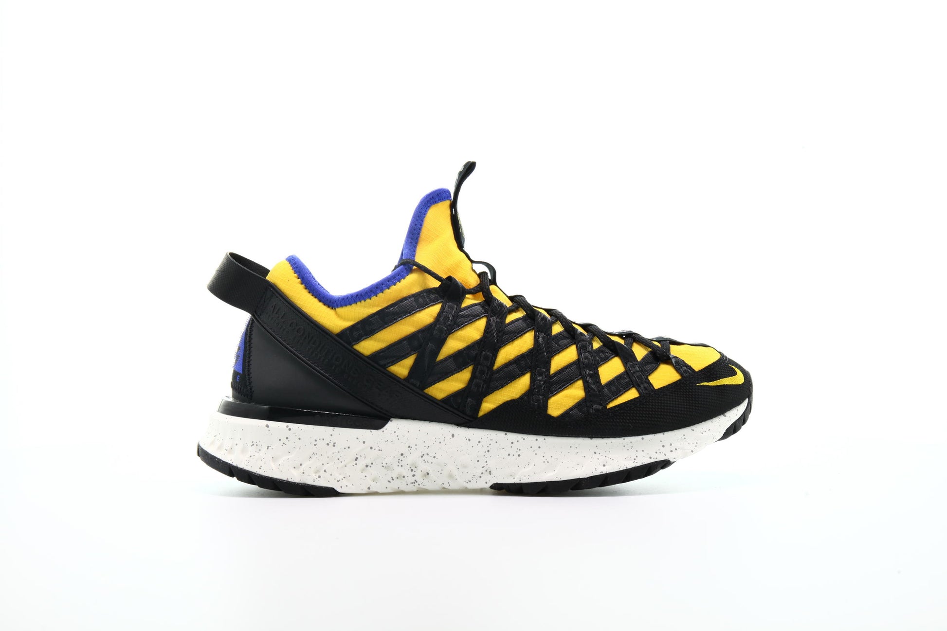Exclusive Nike ACG React Terra Gobe "Amarillo" — 3.5 — Front View