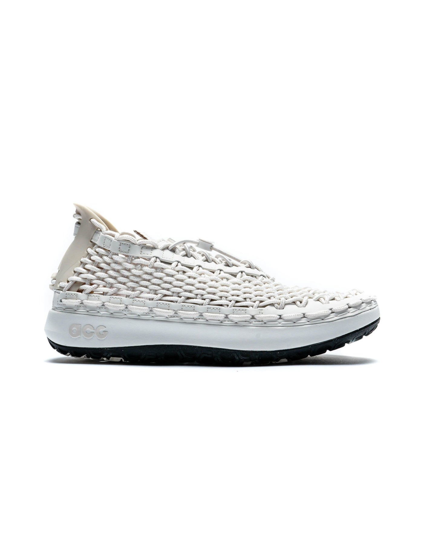 Exclusive Nike ACG WATERCAT+ — 3 — Front View