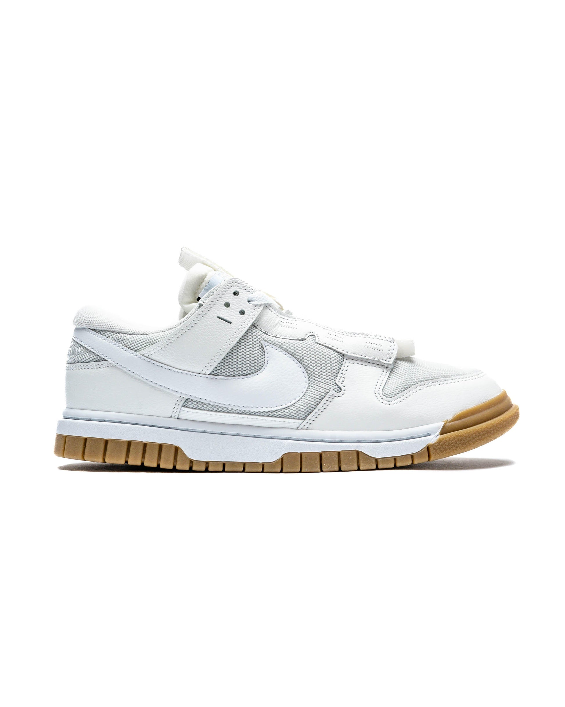 Exclusive Nike Dunk Low Remastered 'White Gum' — 3 — Front View