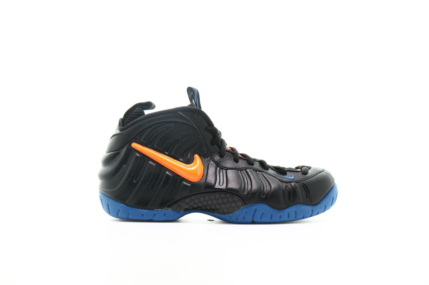 Exclusive Nike Air Foamposite Pro "Black" — 3.5 — Front View