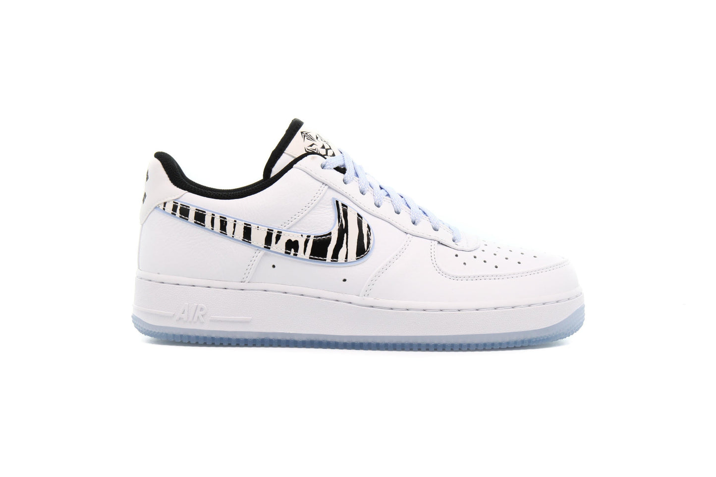 Exclusive Nike AIR FORCE 1 '07 QS "SOUTH KOREA" — 3.5 — Front View