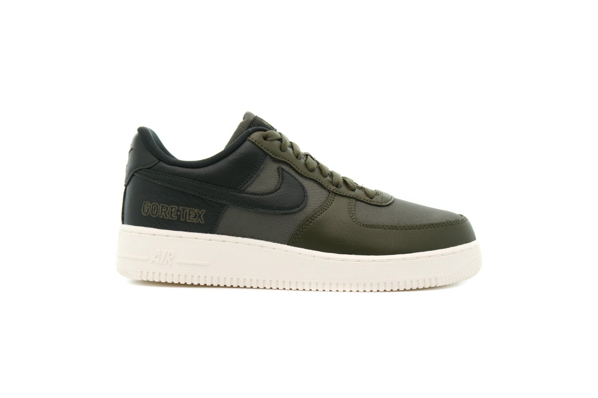 Exclusive Nike AIR FORCE 1 Gore-Tex "MEDIUM OLIVE" — 3.5 — Front View