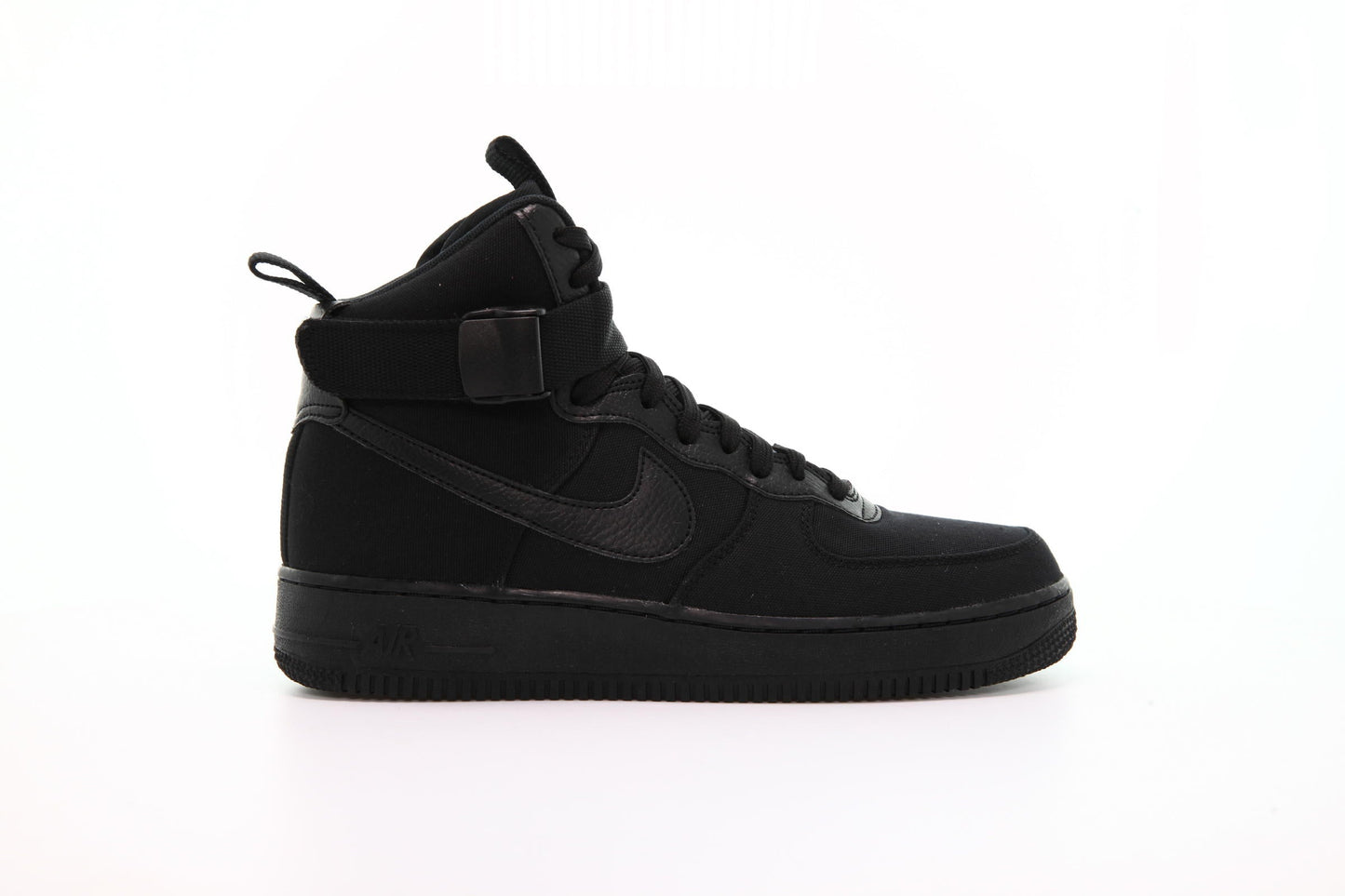 Exclusive Nike Air Force 1 High '07 Canvas "Black" — 3.5 — Front View