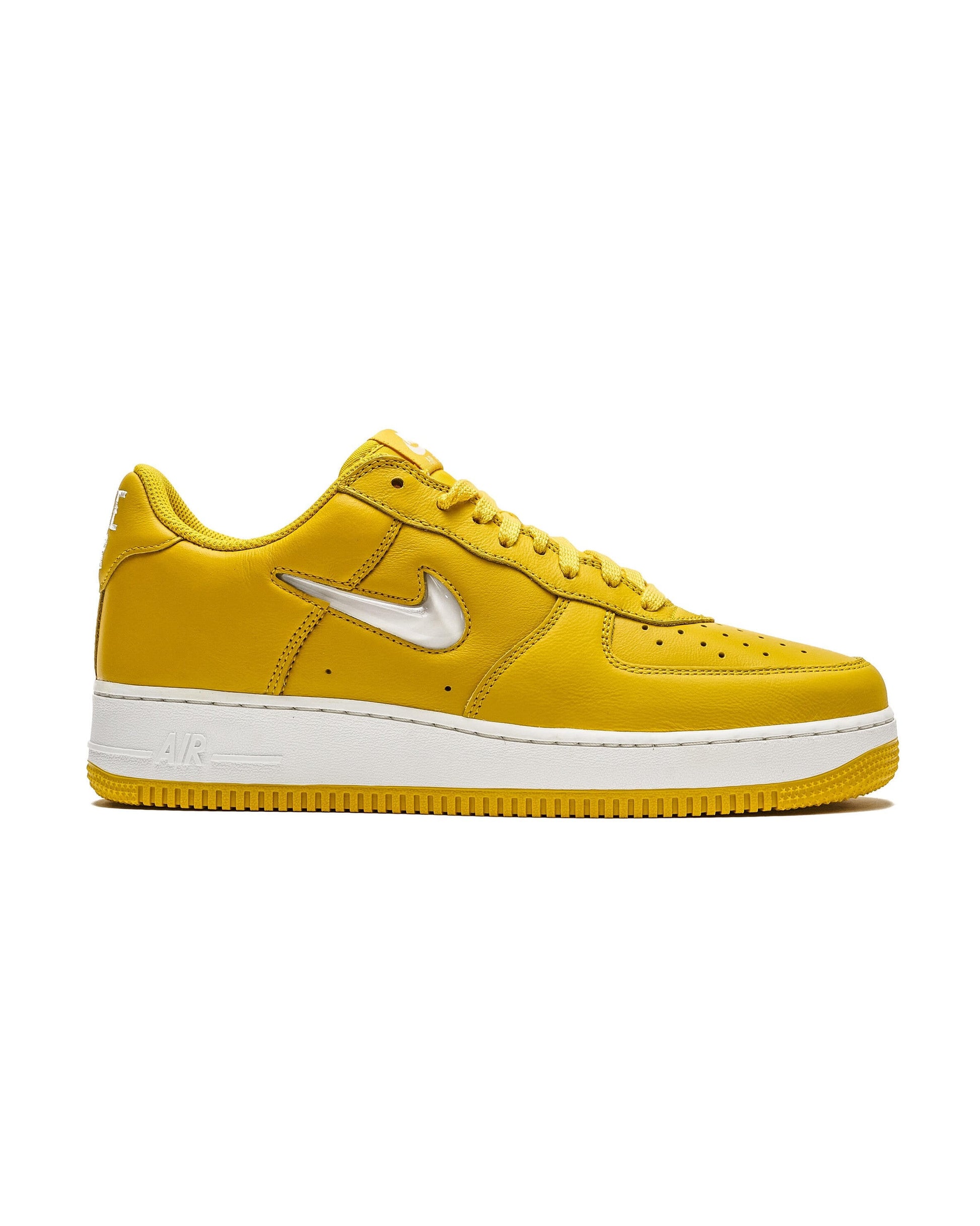 Exclusive Nike AIR FORCE 1 LOW RETRO — 3 — Front View