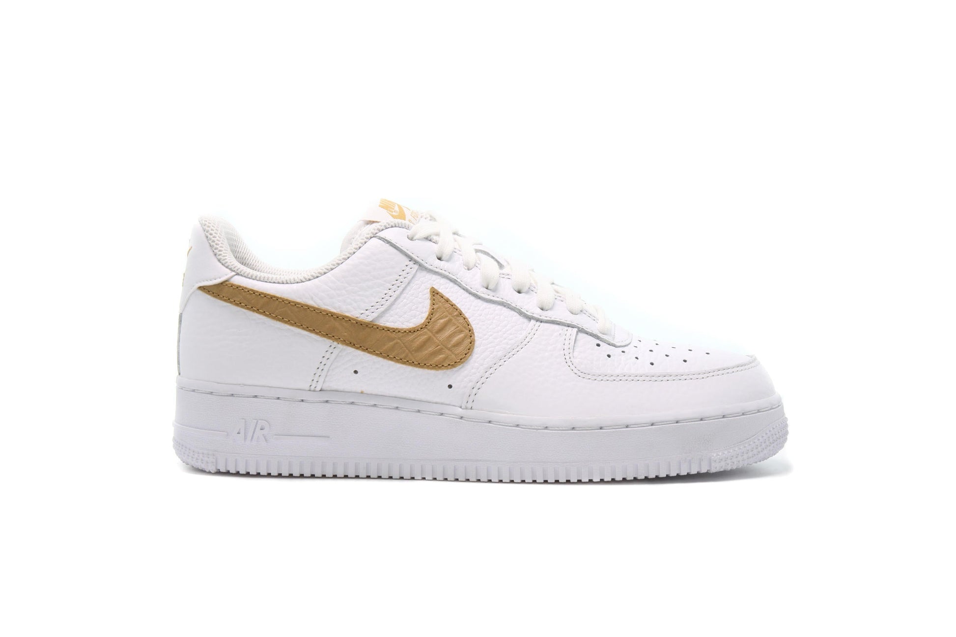 Exclusive Nike AIR FORCE 1 LV8 "HAIRY SWOOSH" — 3.5 — Front View