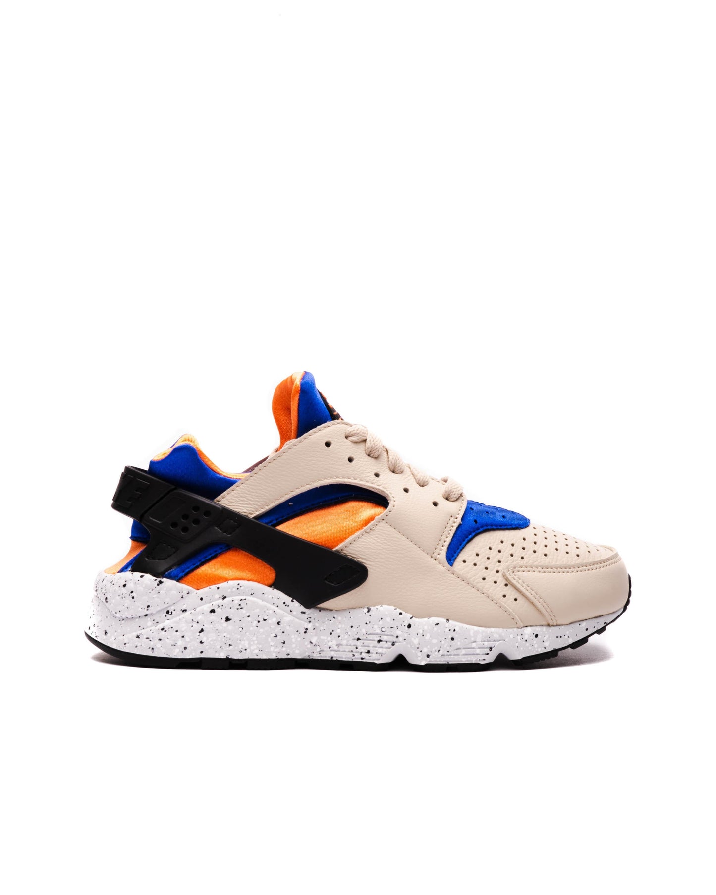 Exclusive Nike AIR HUARACHE — 3 — Front View