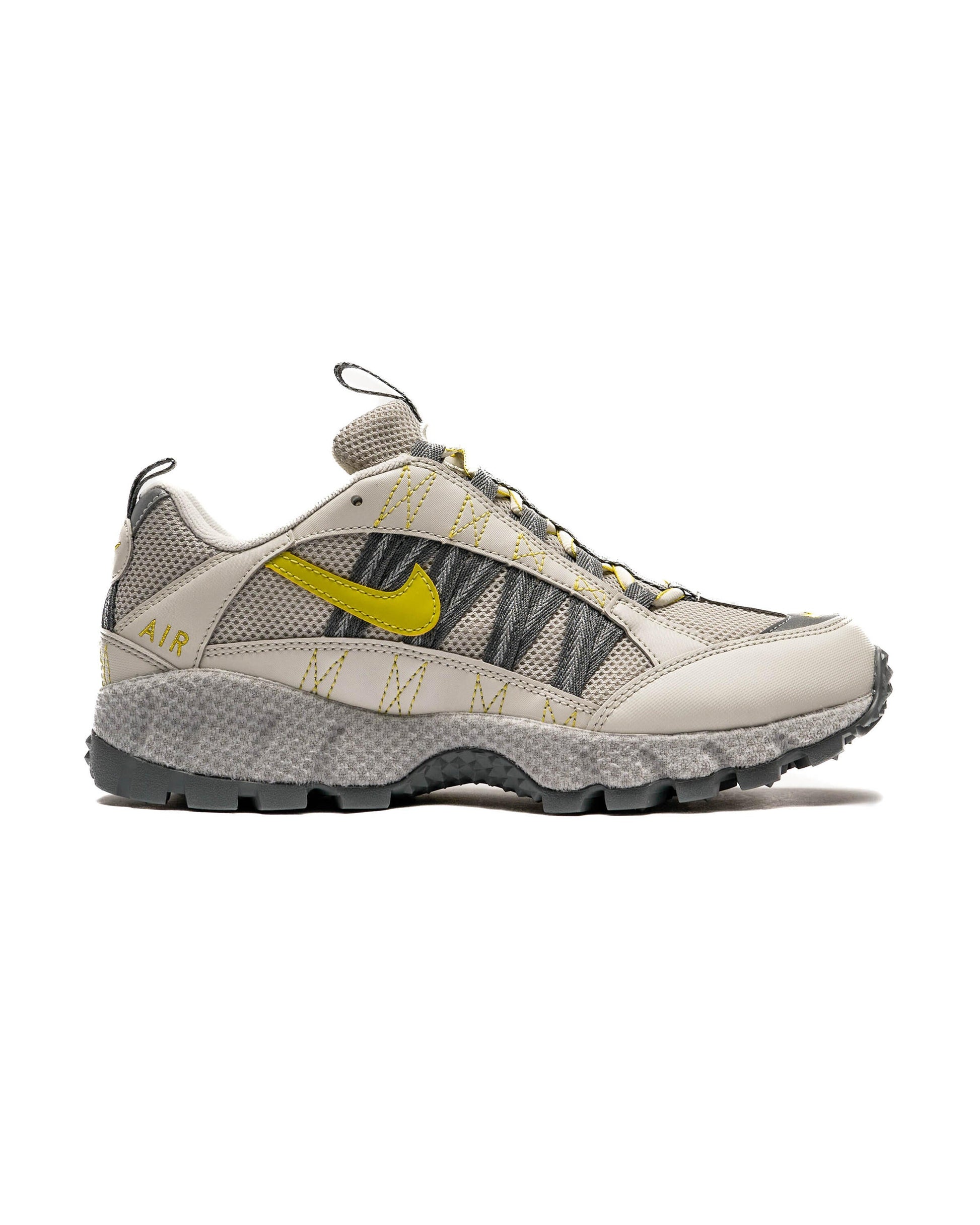 Exclusive Nike AIR HUMARA — 3 — Front View