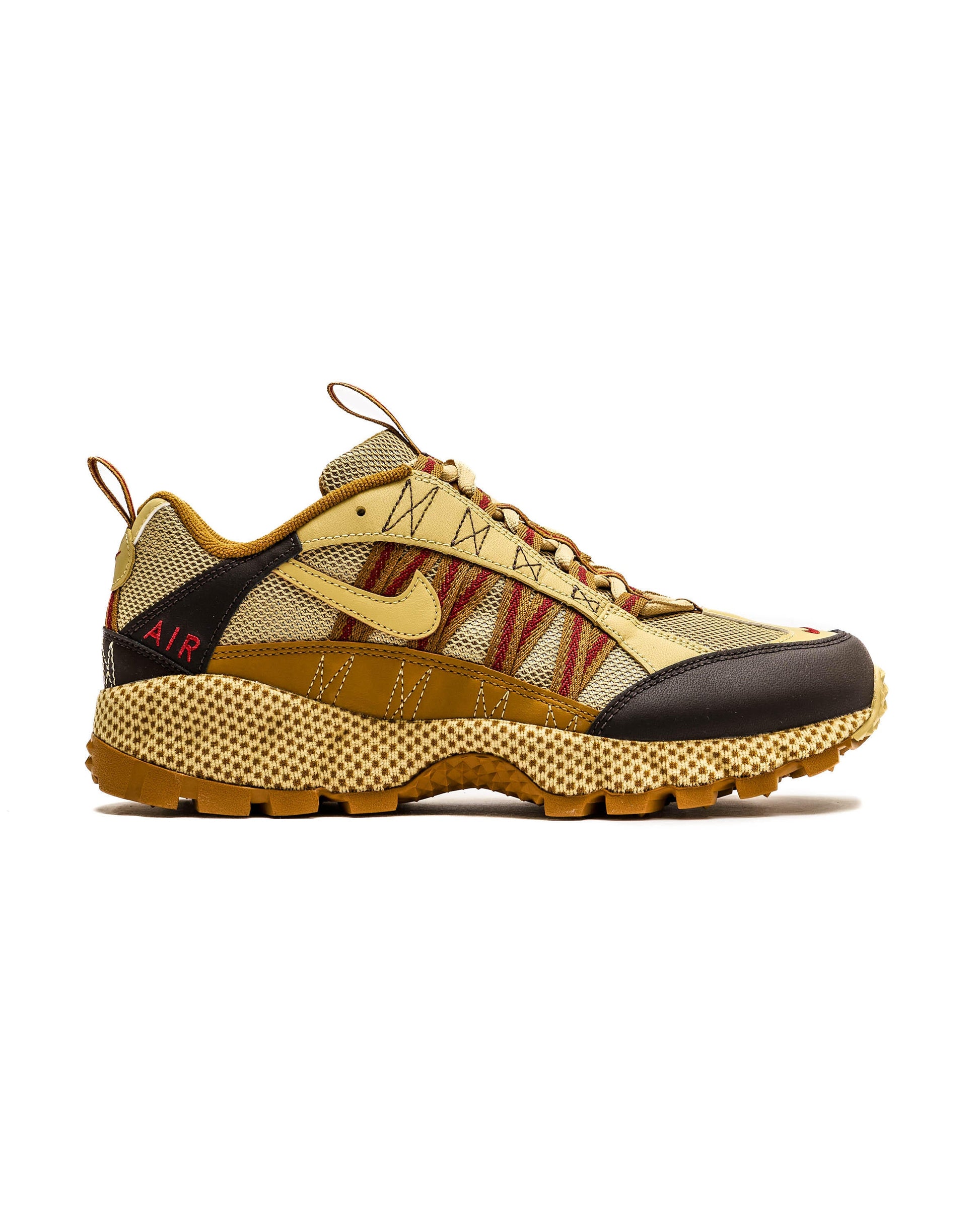 Exclusive NIKE AIR HUMARA QS — 3 — Front View
