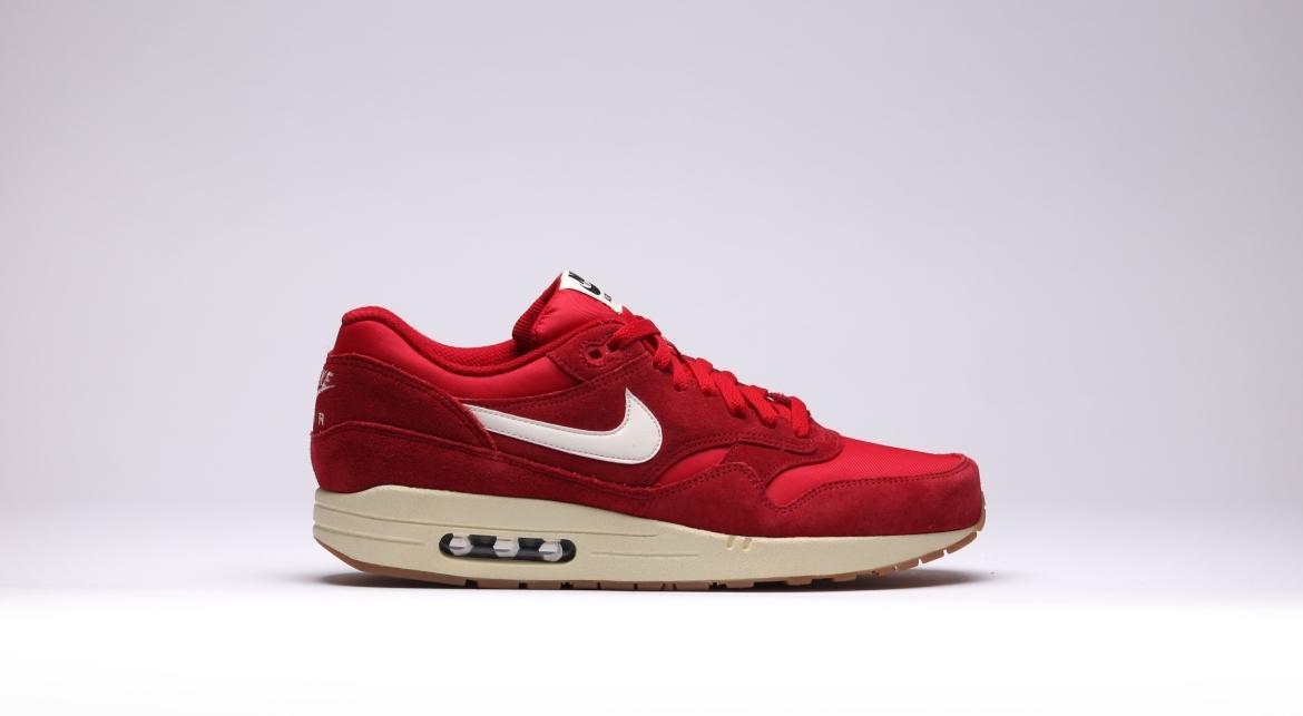 Exclusive Nike Air Max 1 Essential — 3.5 — Front View