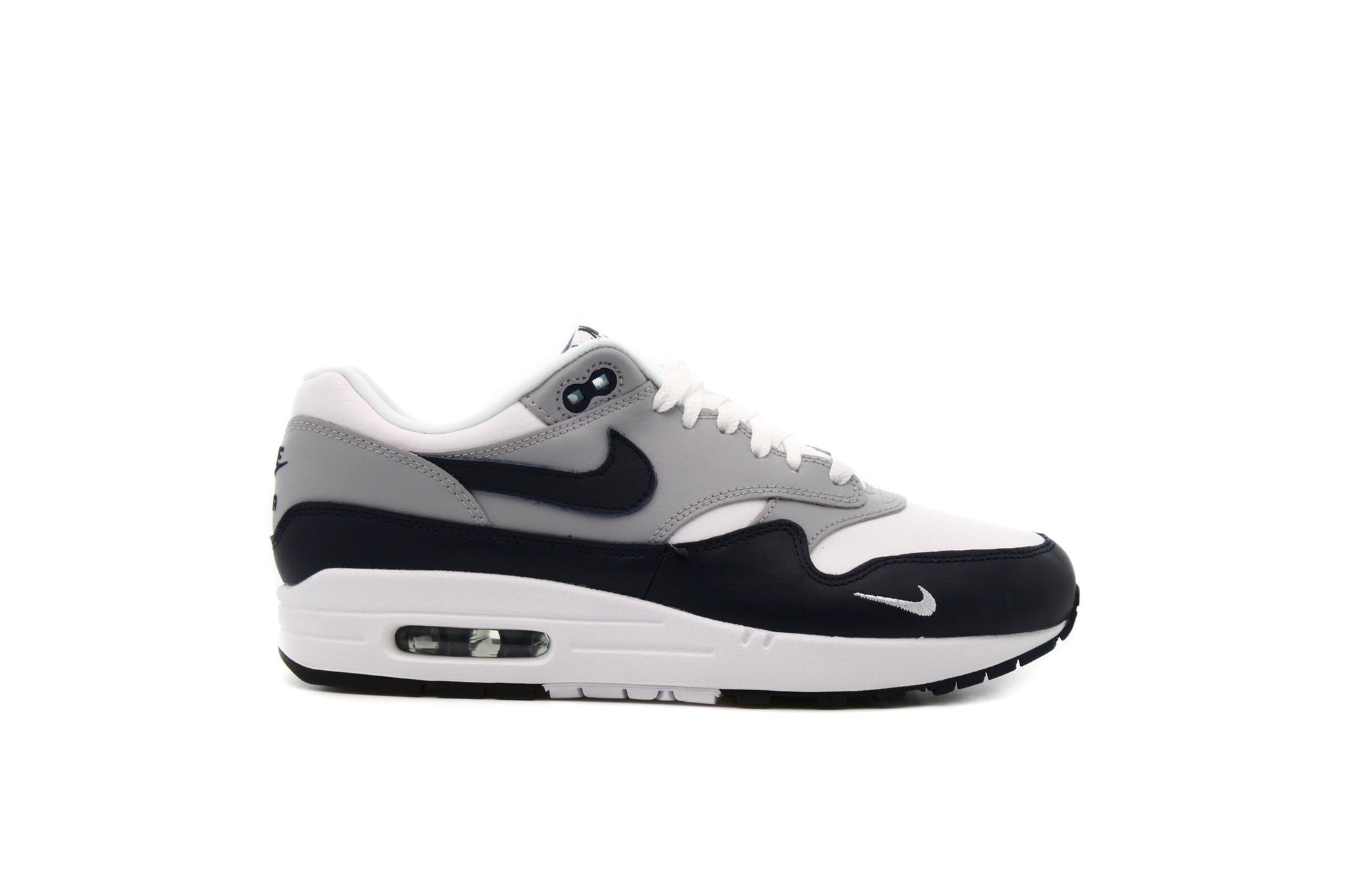 Exclusive Nike AIR MAX 1 LV8 "OBSIDIAN" — 3.5 — Front View