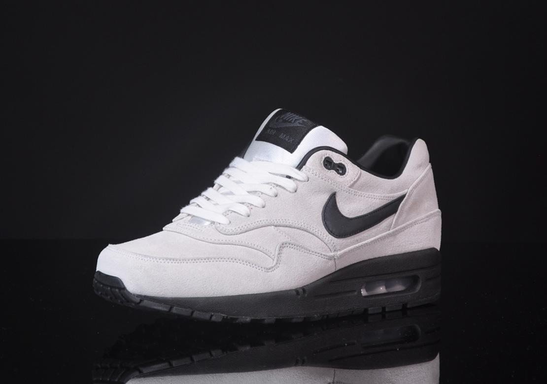 Exclusive Nike Air Max 1 PRM — 3.5 — Front View