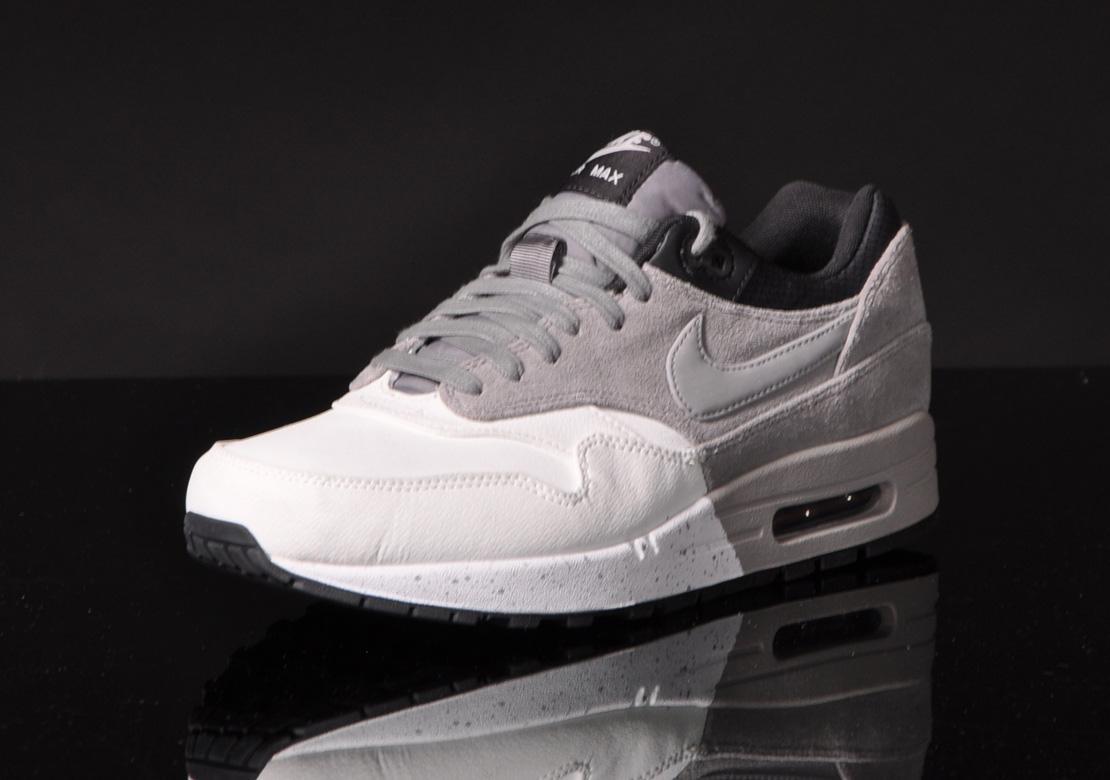 Exclusive NIKE Air Max 1 Prm — 3.5 — Front View