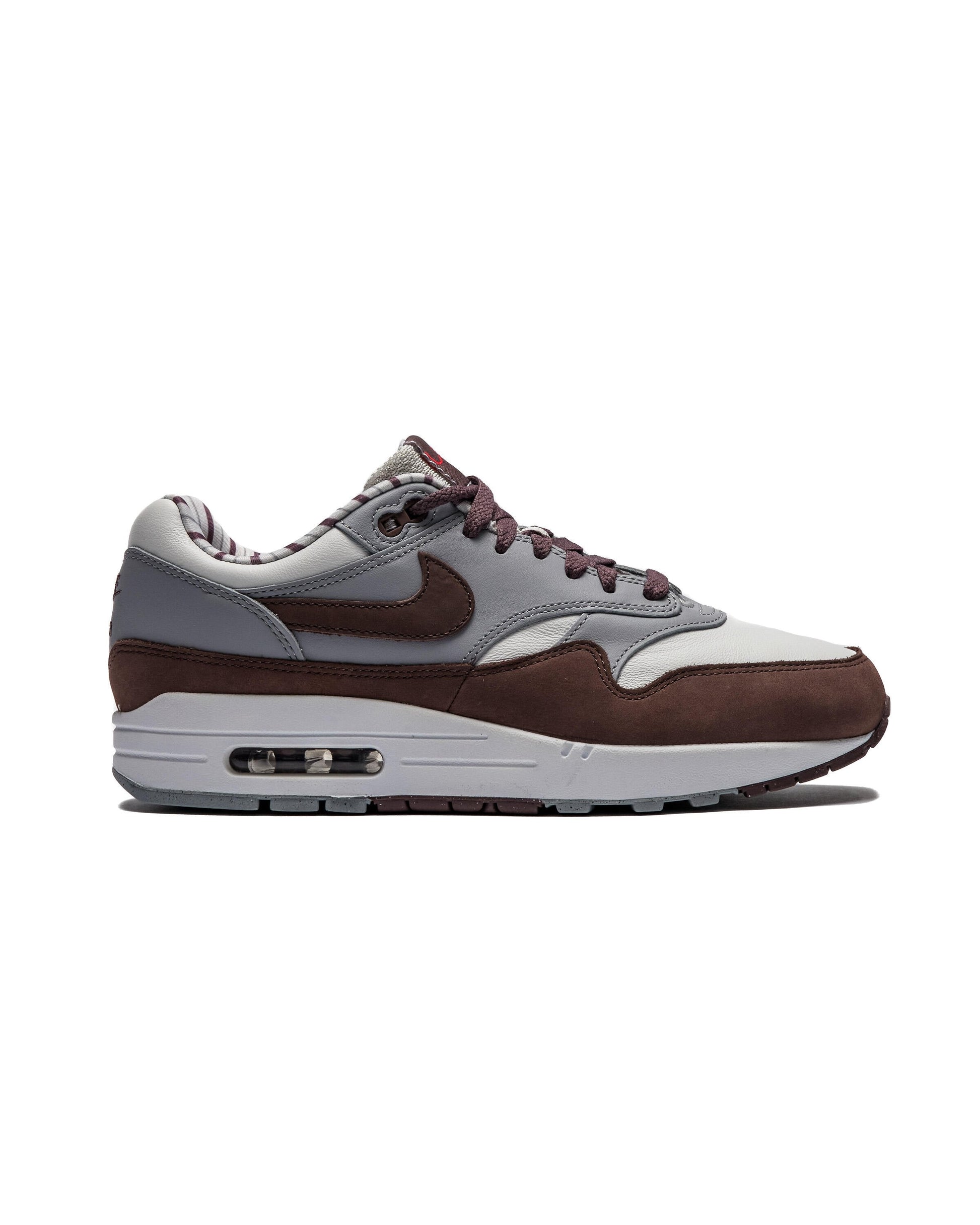 Exclusive Nike AIR MAX 1 PREMIUM 'Shima Shima' — 3 — Front View