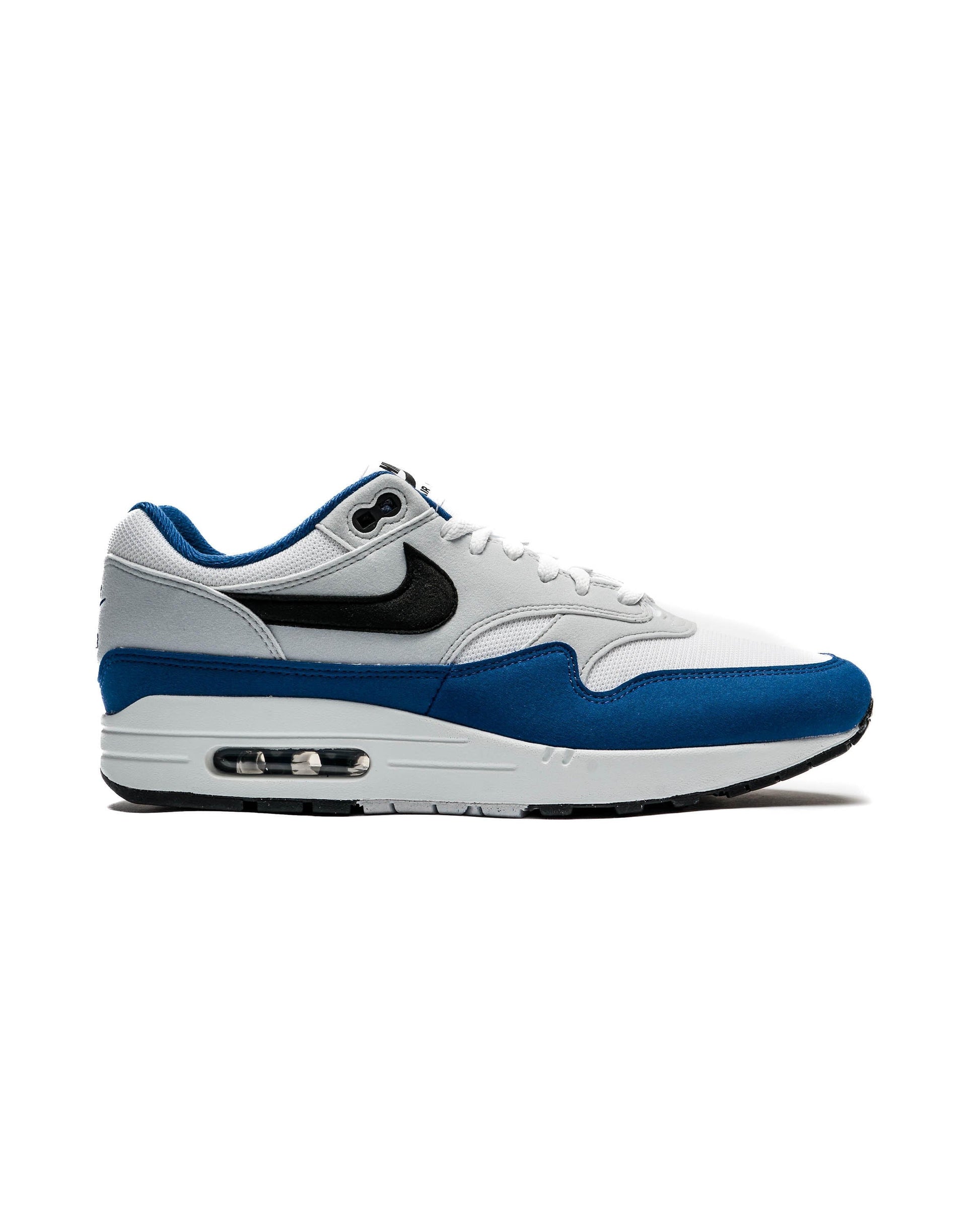 Exclusive Nike AIR MAX 1 — 3 — Front View