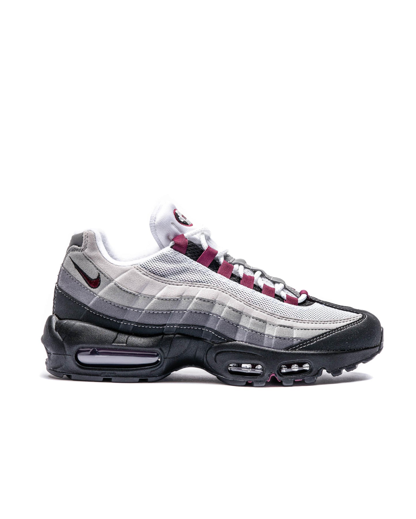 Exclusive Nike AIR MAX 95 — 3 — Front View