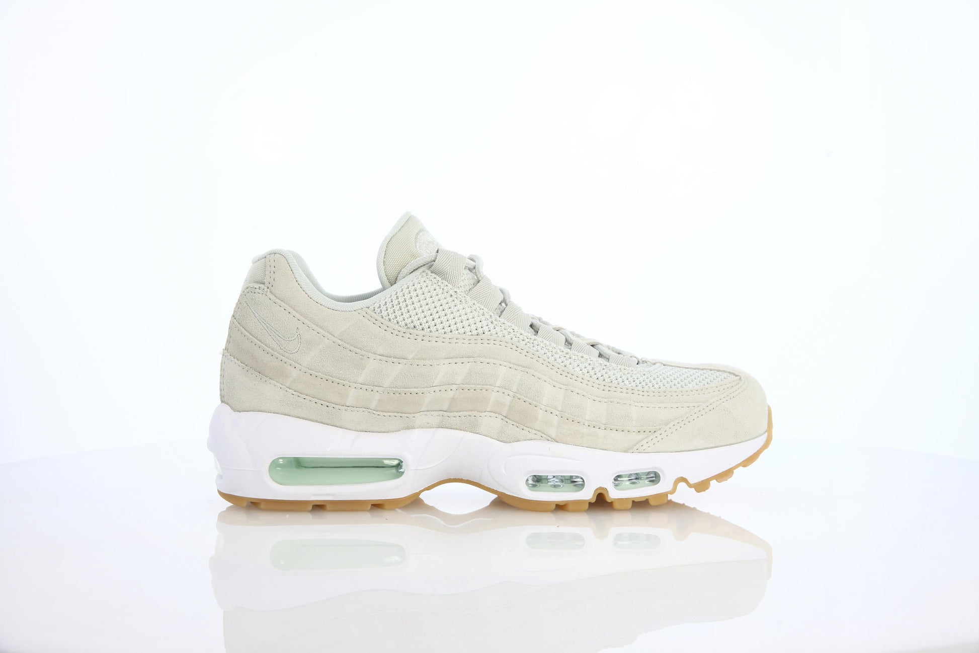 Exclusive Nike Air Max 95 Prm "Light Bone" — 3.5 — Front View