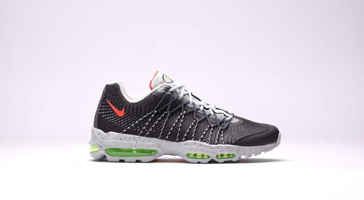Exclusive Nike Air Max 95 Ultra JCRD "Night Silver" — 3.5 — Front View