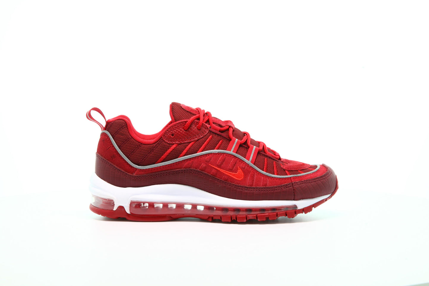 Exclusive Nike Air Max 98 SE "Team Red" — 3.5 — Front View