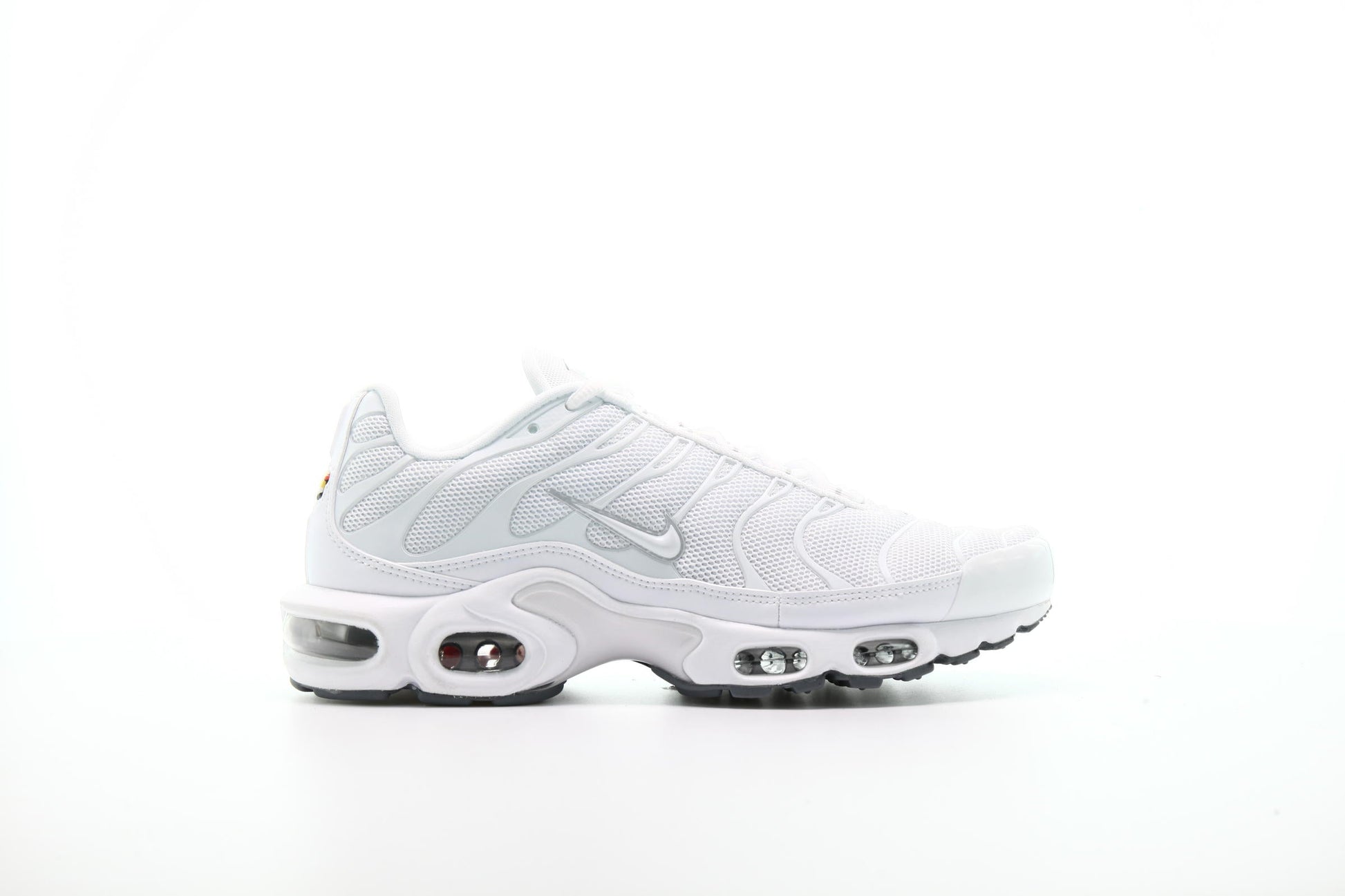 Exclusive Nike Air Max Plus "White" — 3.5 — Front View