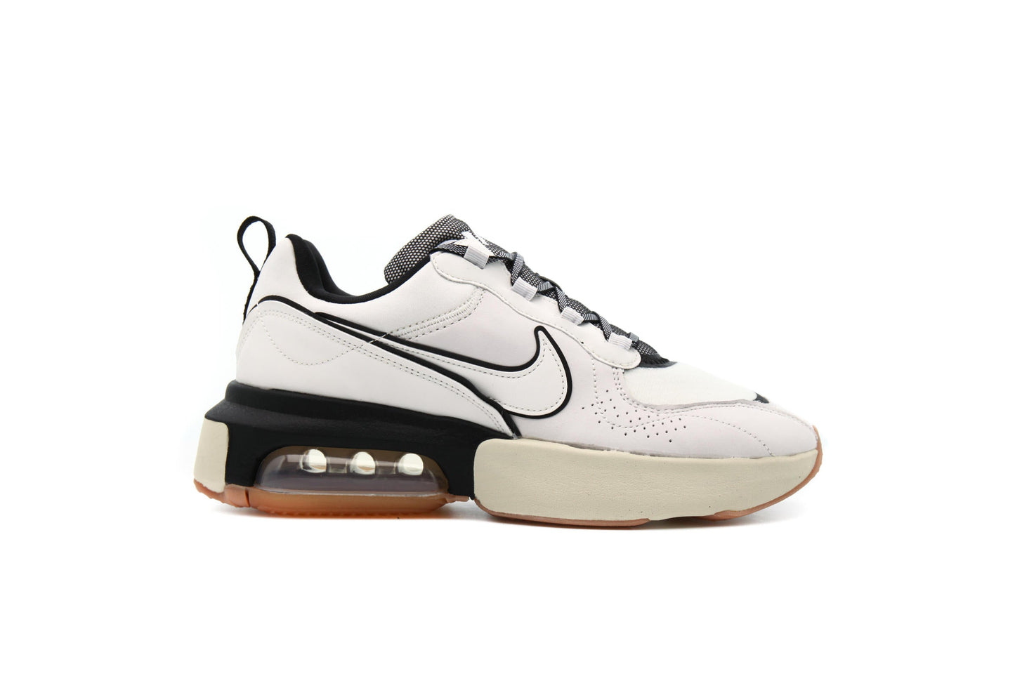 Exclusive Nike AIR MAX VERONA QS "WHITE" — 5 — Front View