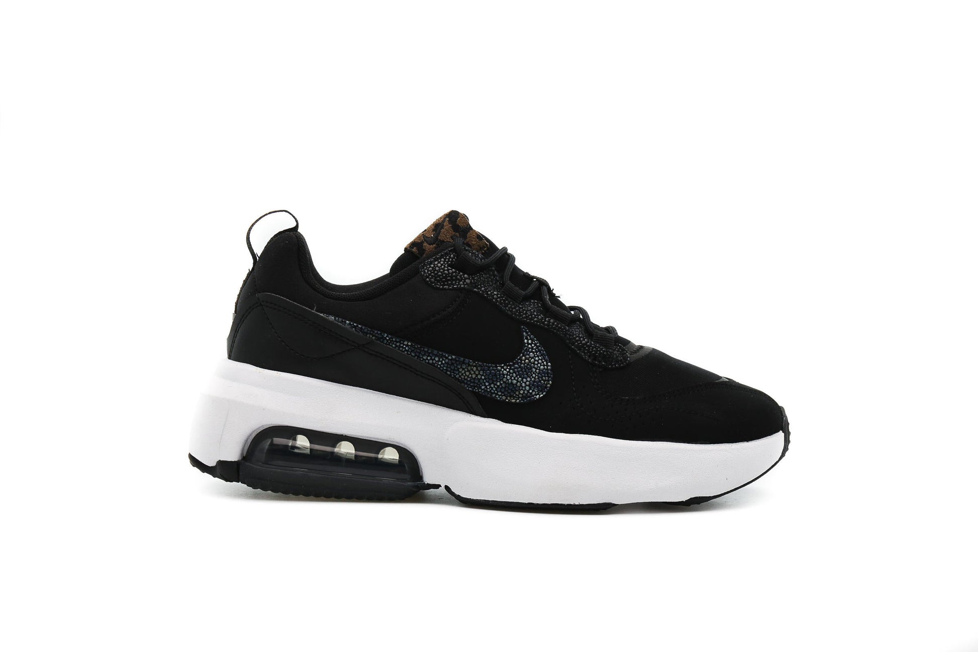 Exclusive Nike AIR MAX VERONA SE "BLACK" — 5 — Front View