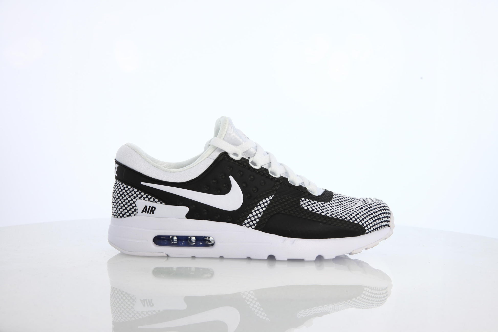 Exclusive Nike Air Max Zero Essential "White" — 3.5 — Front View