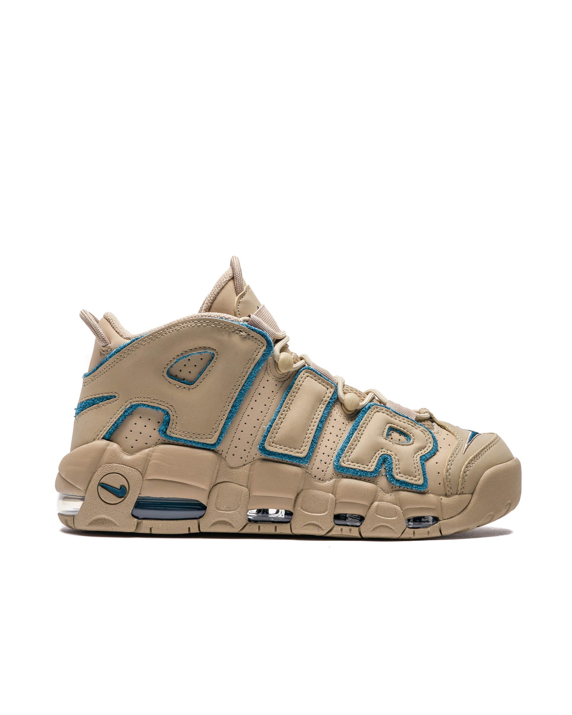 Exclusive Nike AIR MORE UPTEMPO '96 — 3 — Front View