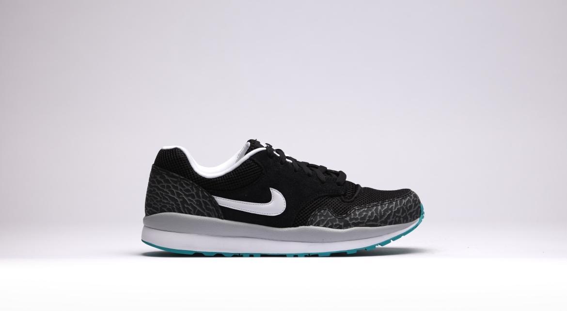 Exclusive Nike Air Safari — 3.5 — Front View