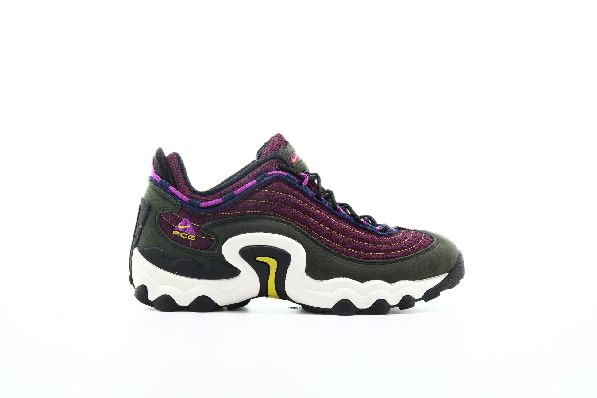 Exclusive Nike ACG Air Skarn "Sequoia" — 3.5 — Front View
