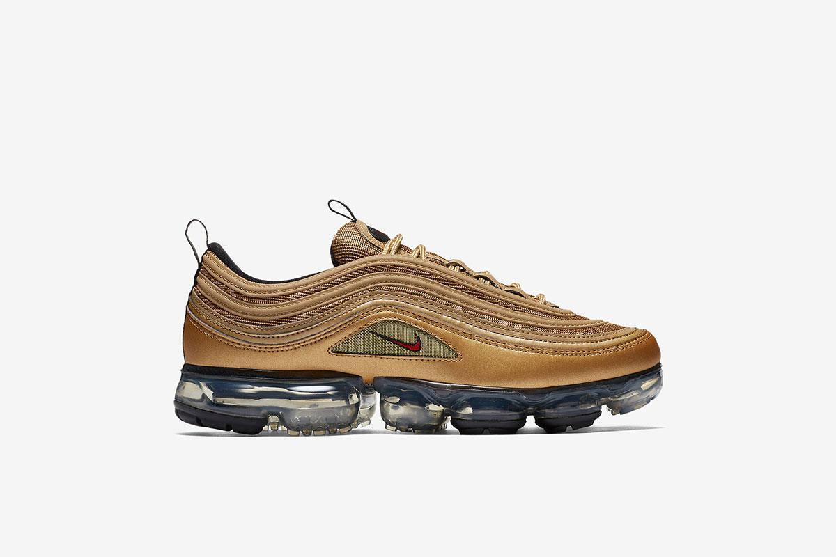 Exclusive Nike Air Vapormax '97 "Metallic Gold" — 3.5 — Front View