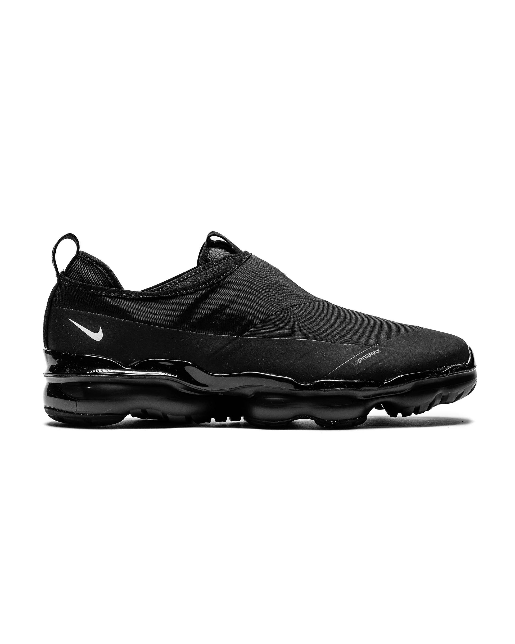 Exclusive Nike AIR VAPORMAX MOC ROAM — 3 — Front View