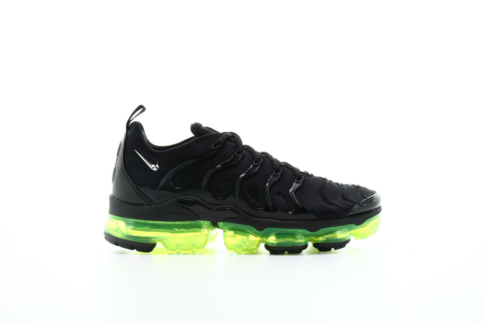 Exclusive Nike Air Vapormax Plus "Black" — 3.5 — Front View