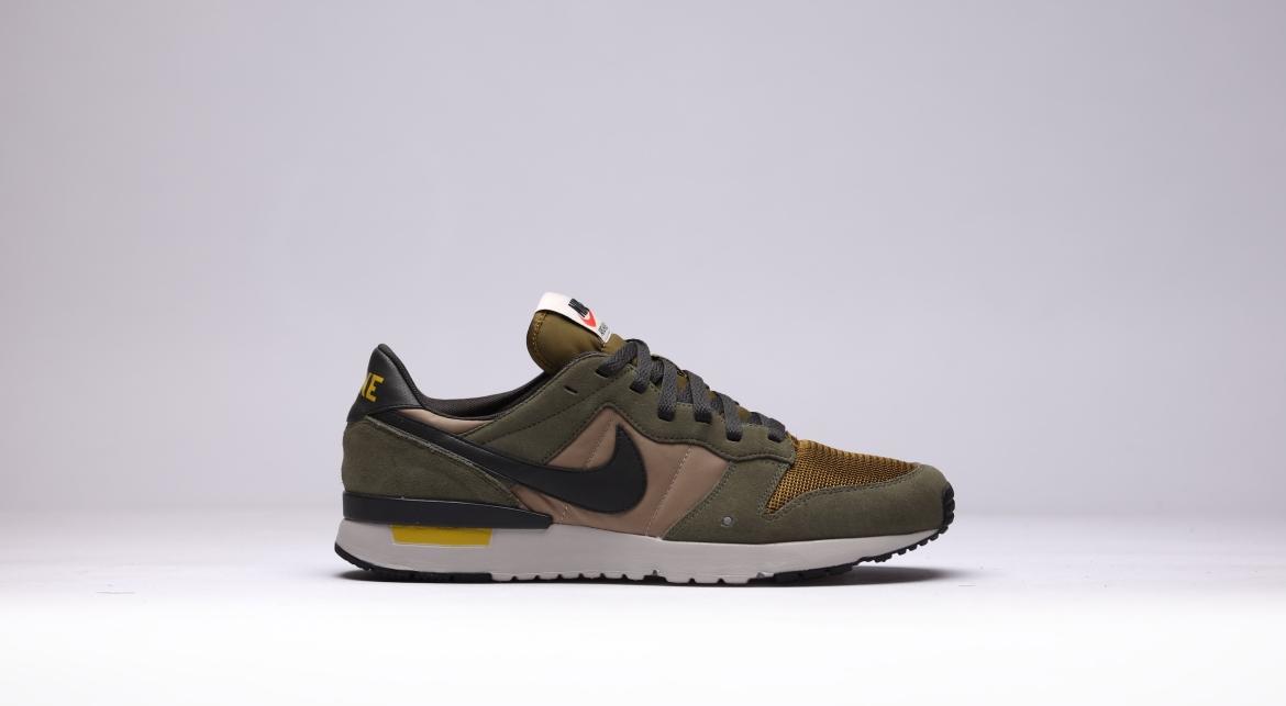 Exclusive Nike Archive '83.m "Medium Olive" — 3.5 — Front View