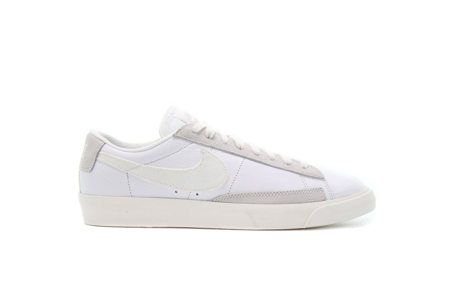 Exclusive Nike BLAZER LOW LEATHER "SAIL" — 3.5 — Front View