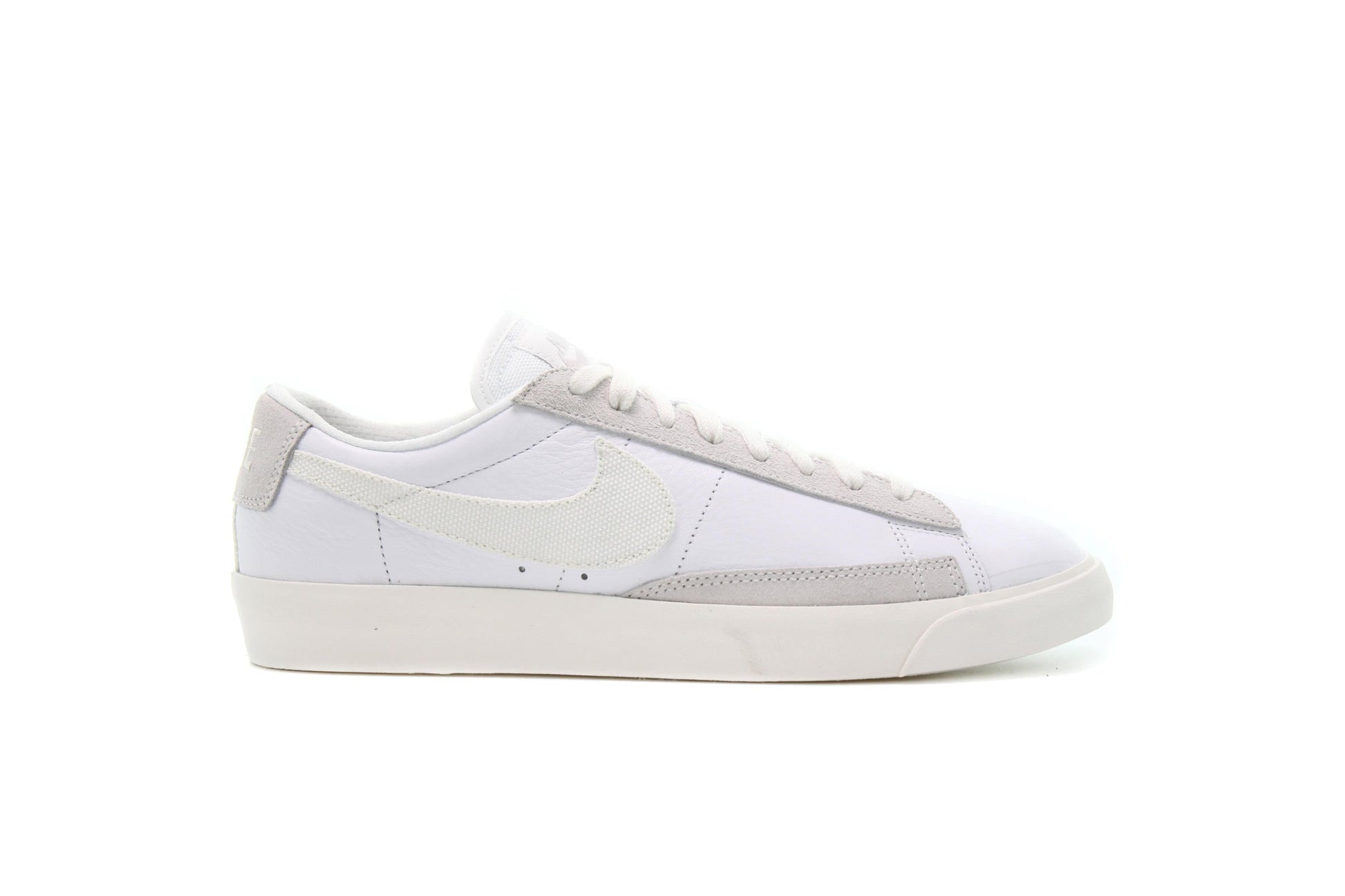 Exclusive Nike BLAZER LOW LEATHER "SAIL" — 3.5 — Front View