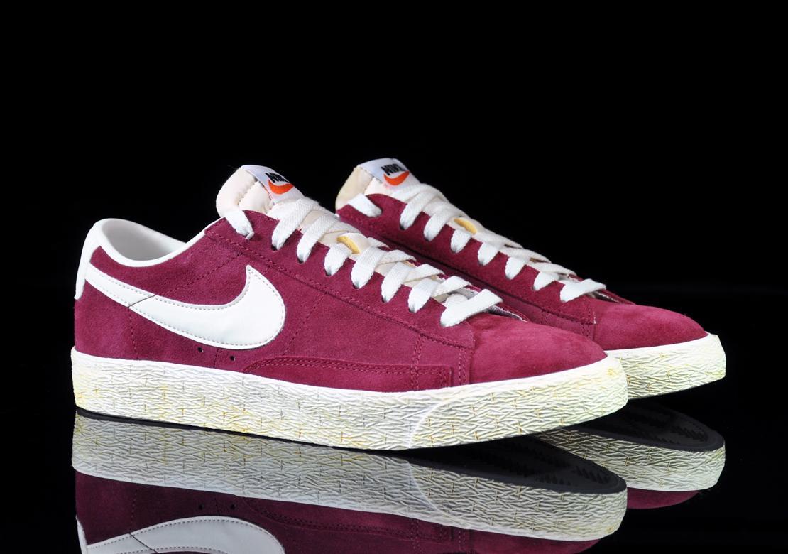 Exclusive Nike Blazer Low Premium VNTG — 3.5 — Front View