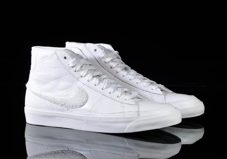 Exclusive Nike Blazer Mid Premium — 3.5 — Front View