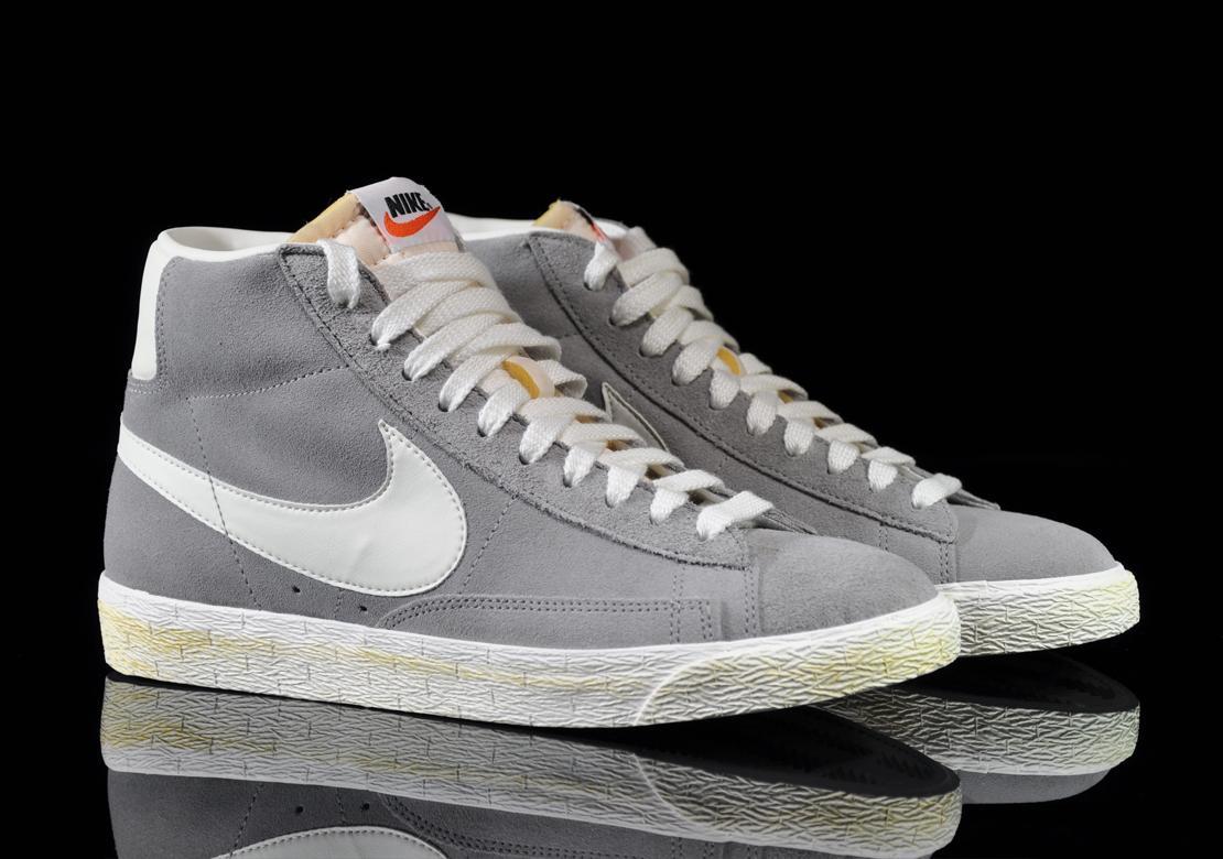 Exclusive Nike Blazer Mid Premium — 3.5 — Front View