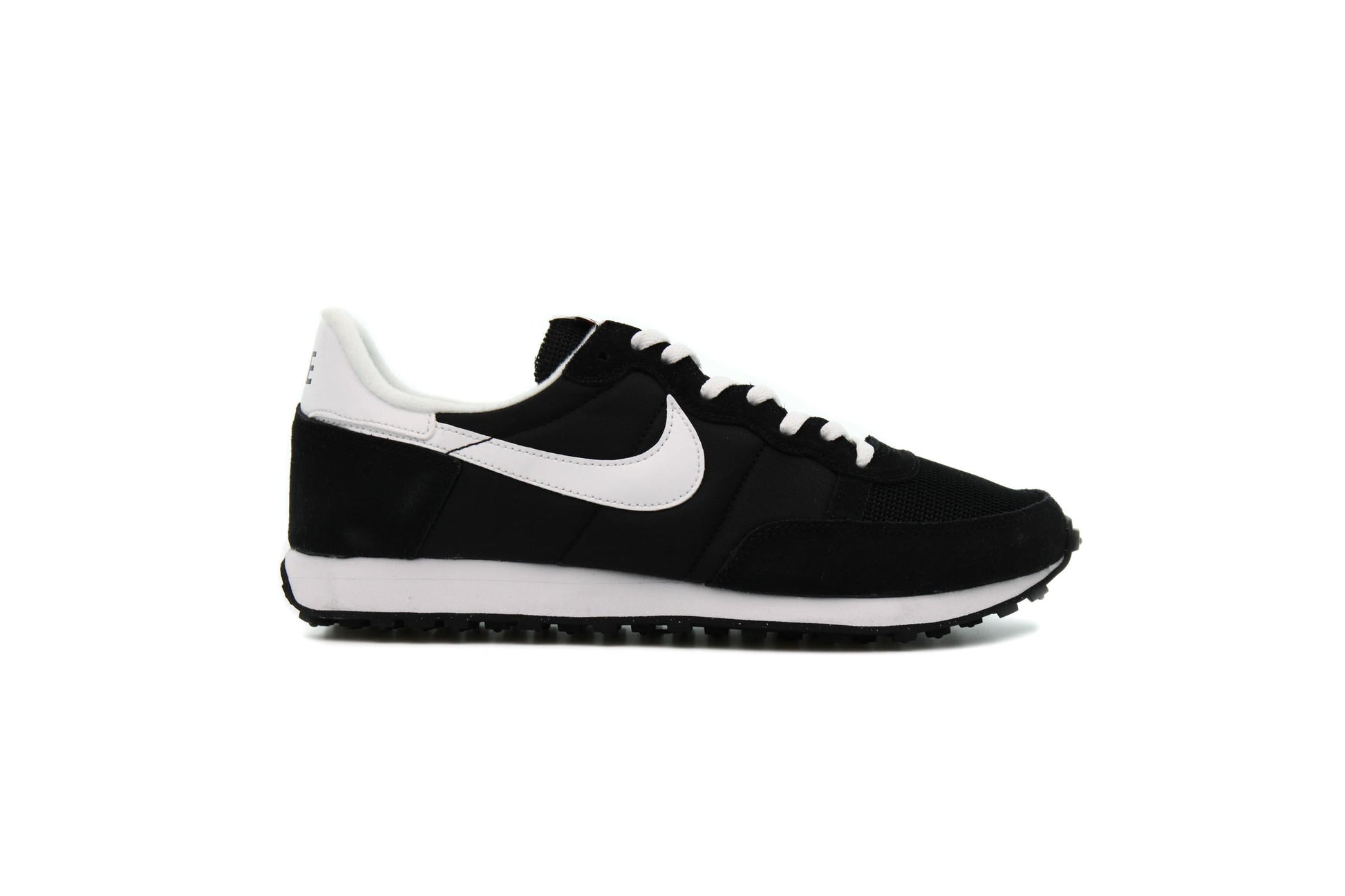 Exclusive Nike CHALLENGER OG "BLACK" — 3.5 — Front View