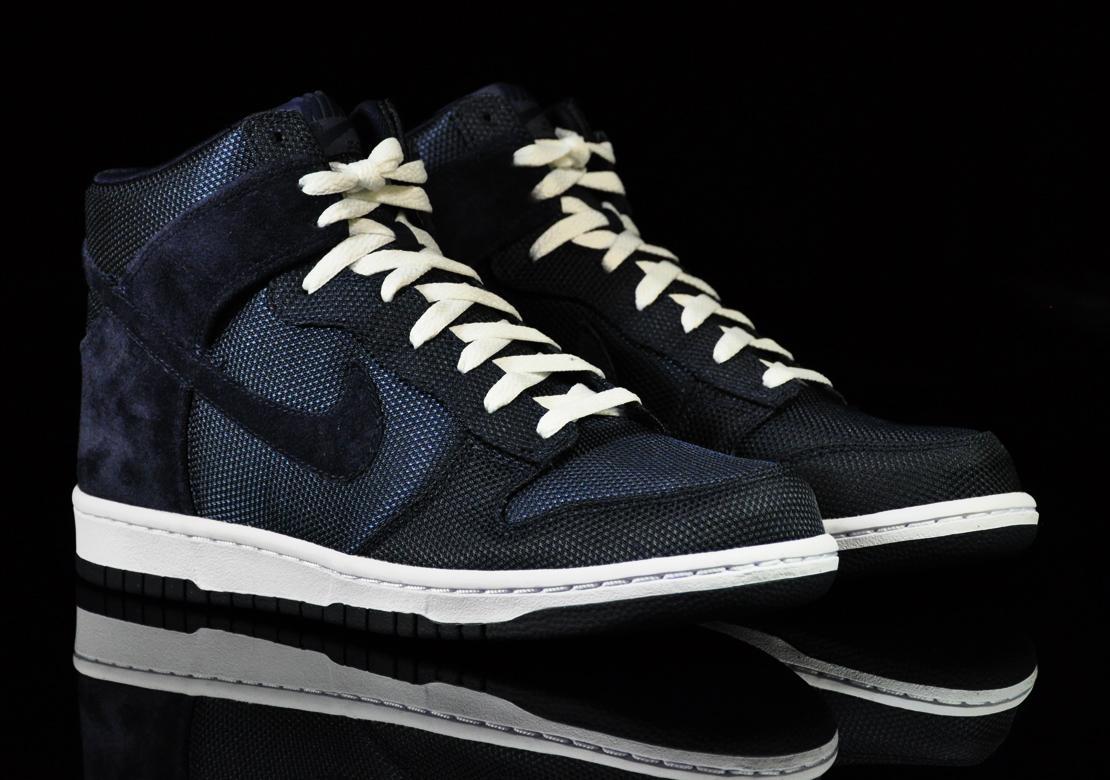 Exclusive Nike Dunk High Premium — 3.5 — Front View