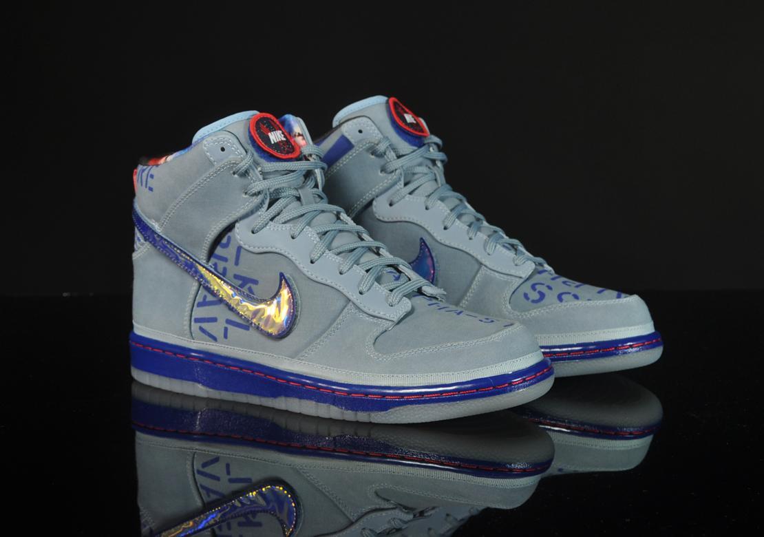 Exclusive Nike Dunk High Premium QS — 3.5 — Front View