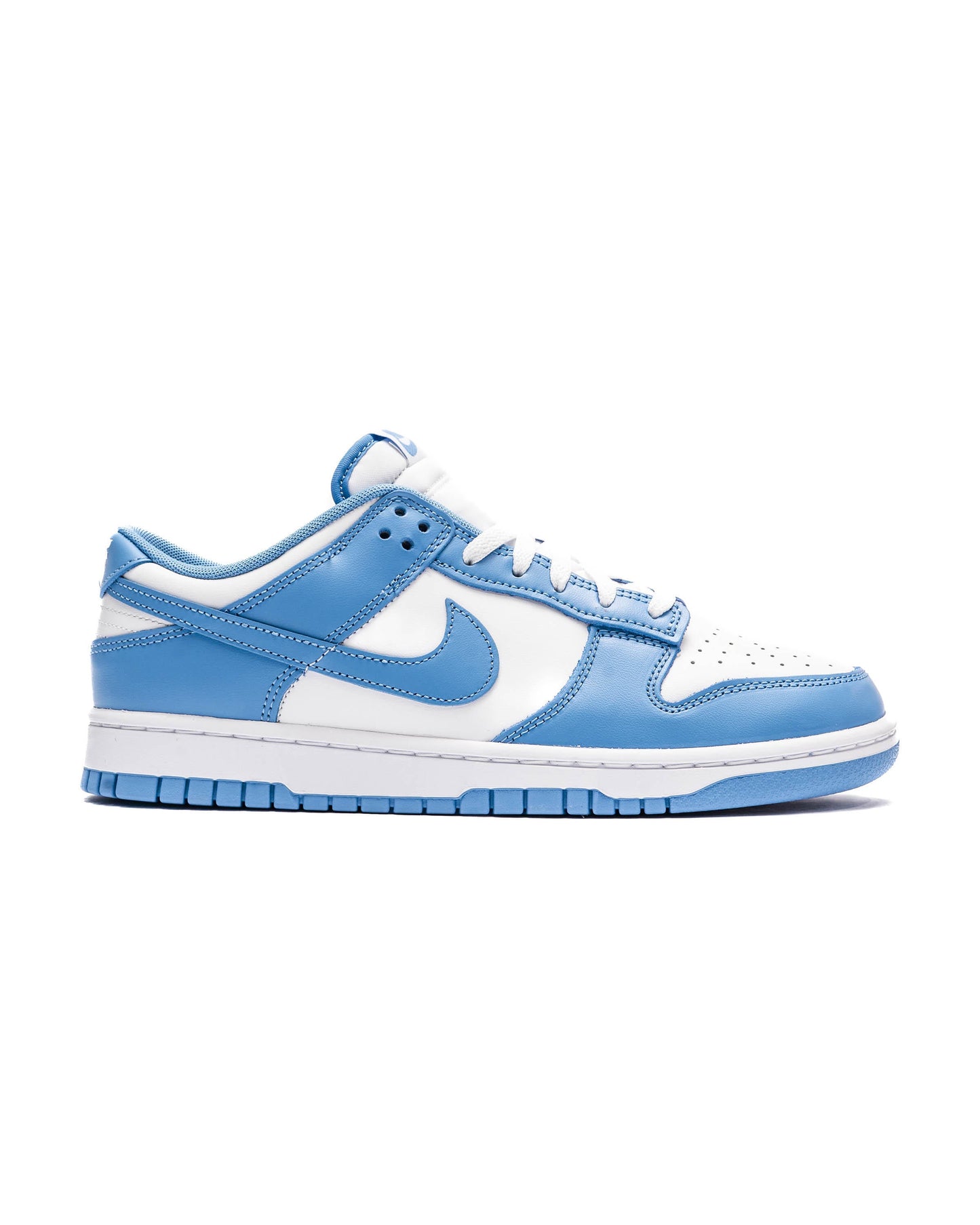 Exclusive Nike DUNK LOW RETRO — 3 — Front View