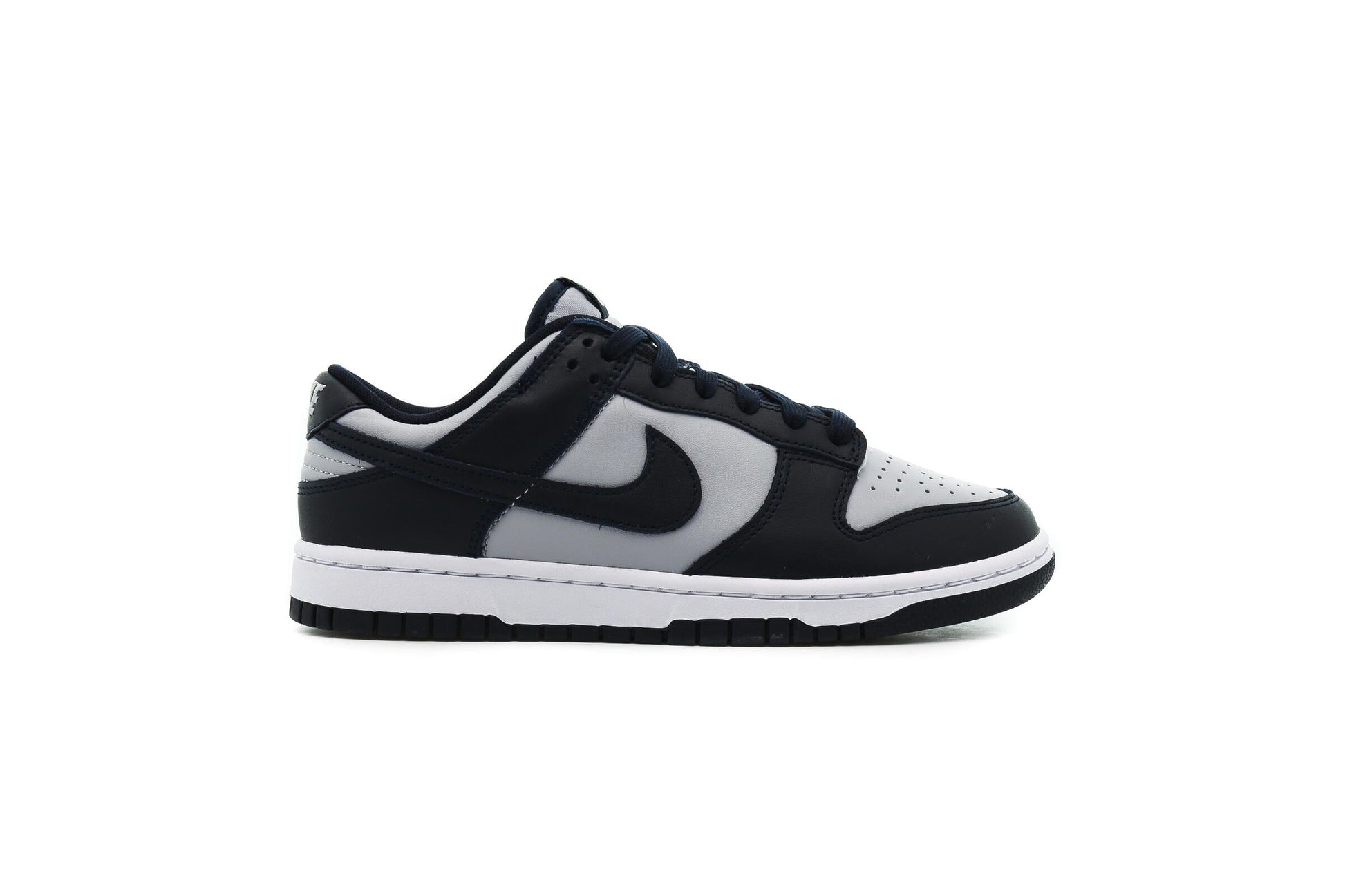 Exclusive Nike Dunk Low — 3.5 — Front View