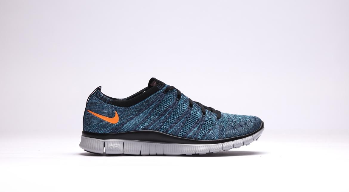 Exclusive Nike Free Flyknit Nsw "Squadron Blue" — 3.5 — Front View