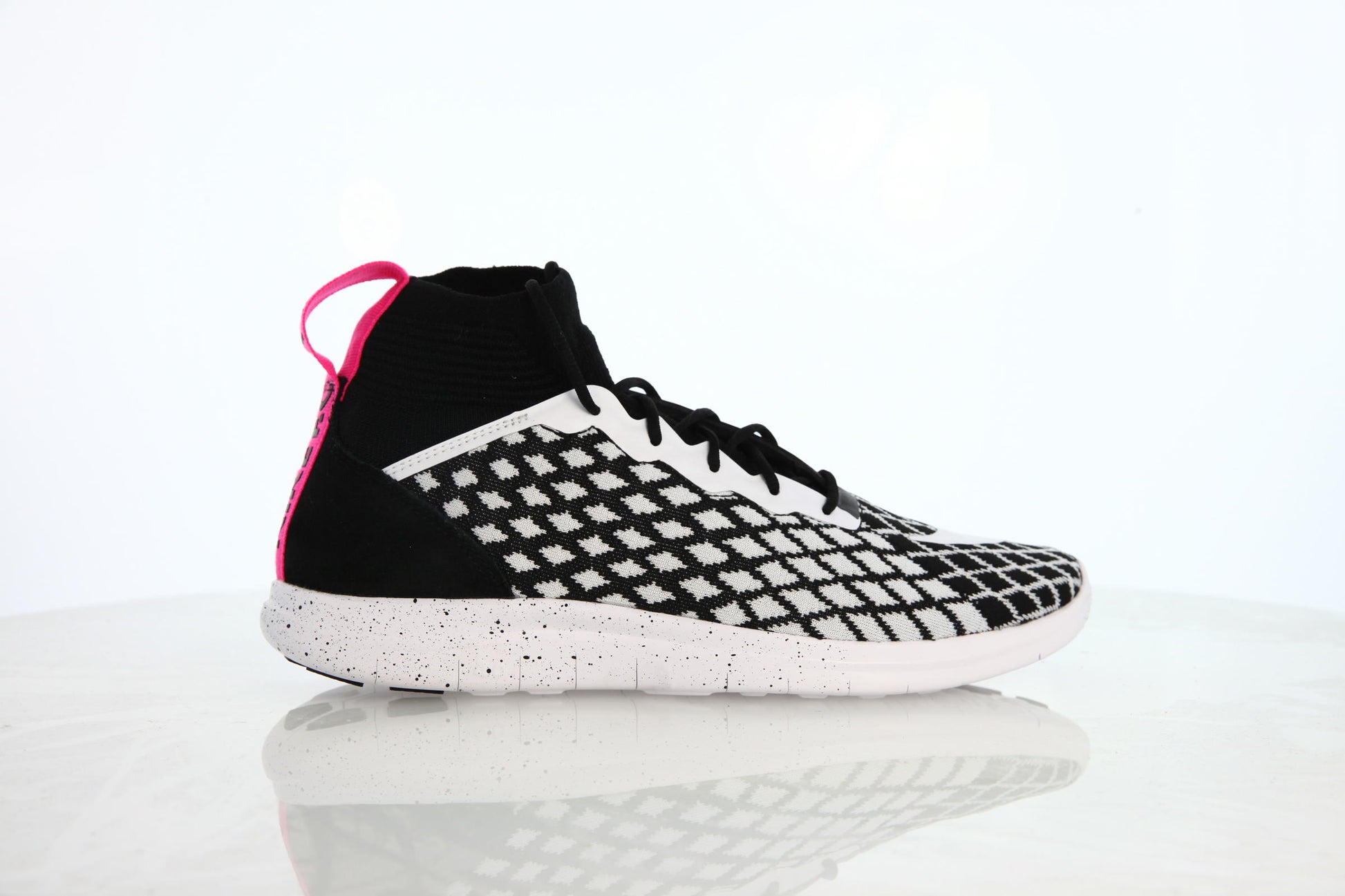 Exclusive Nike Free Hypervenom 3 Fc Flyknit "Black" — 3.5 — Front View