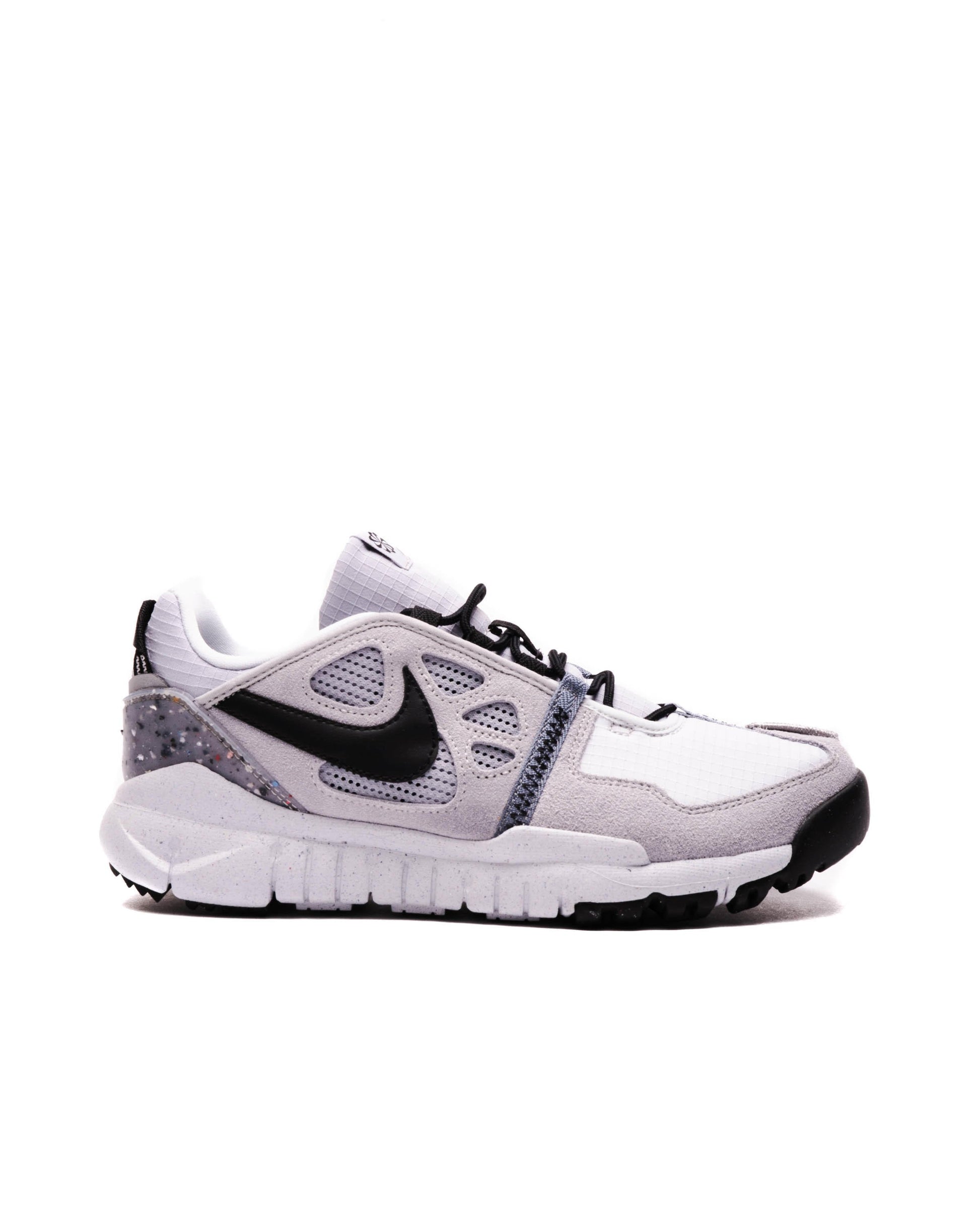 Exclusive Nike FREE TERRA VISTA NN — 3 — Front View